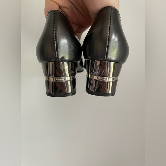 Salvatore Ferragamo Metallic Block Heel Pumps Womens Size 7 - Picture 3 of 7